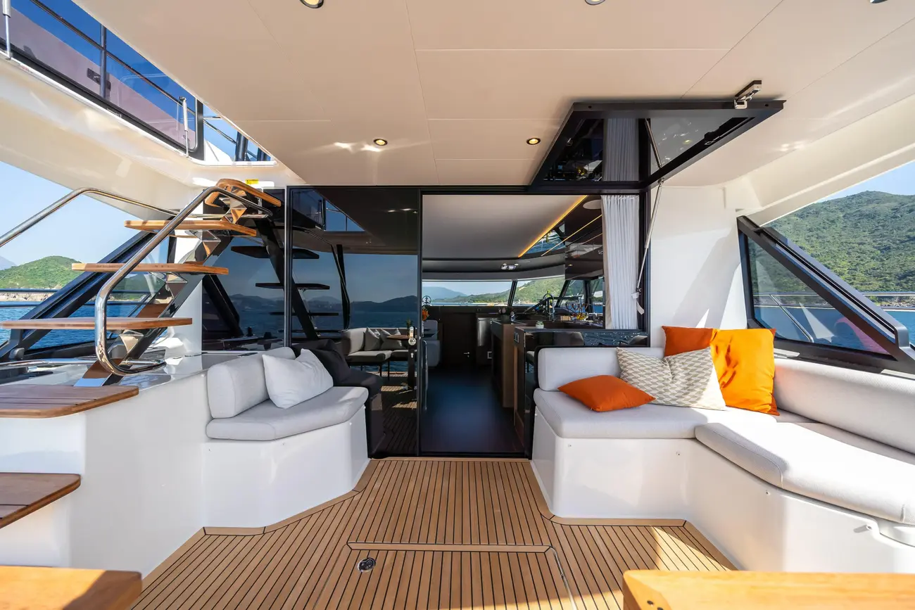 Thumbnail von Prestige M48