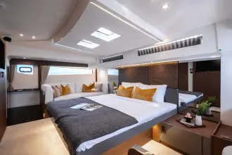 Thumbnail von Prestige M48