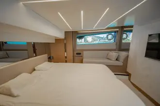 Thumbnail von Prestige 520