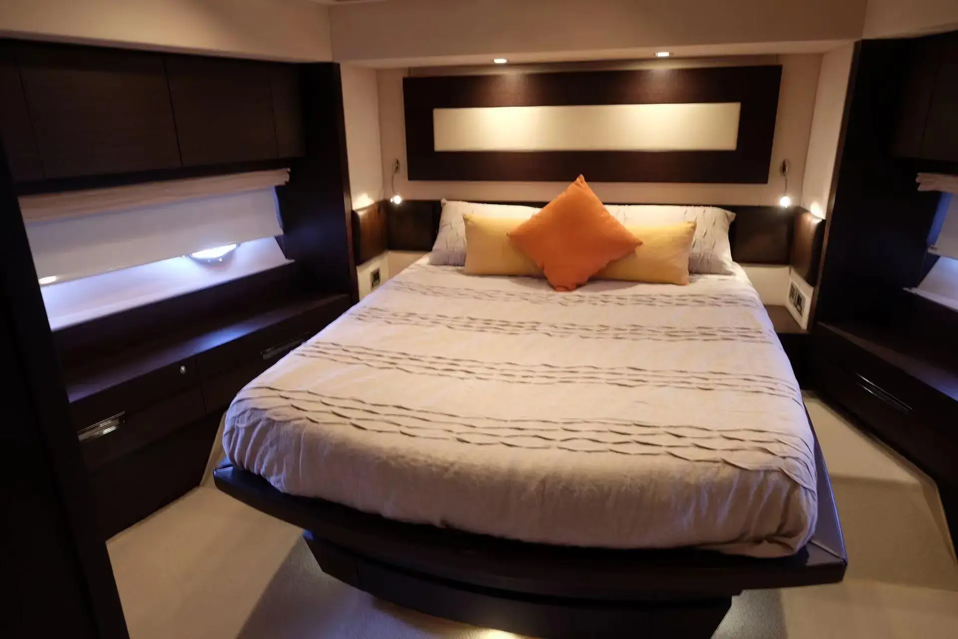 Thumbnail von Azimut 86s