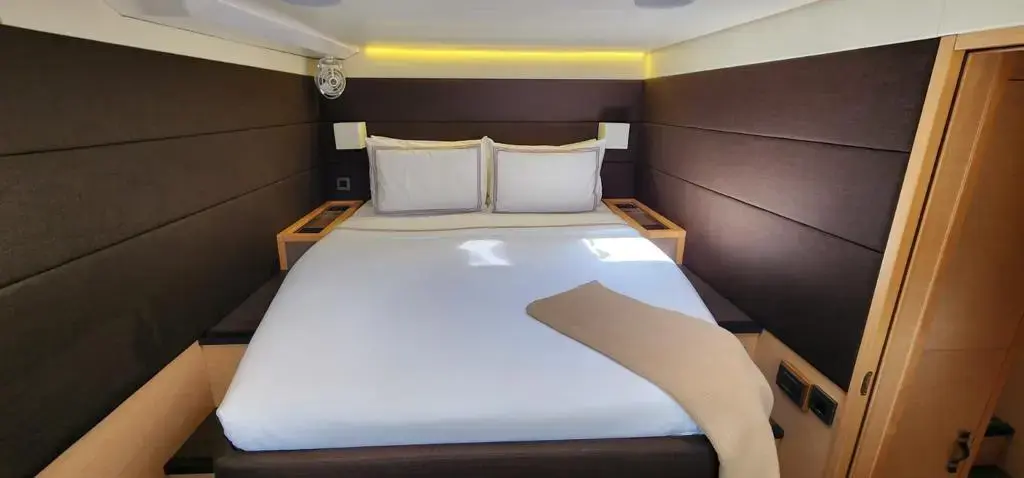 Thumbnail von Lagoon 620