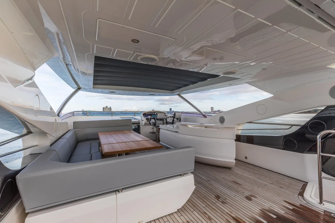 Thumbnail von Sunseeker 95 Yacht
