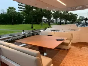 Thumbnail von Ferretti Yachts 860