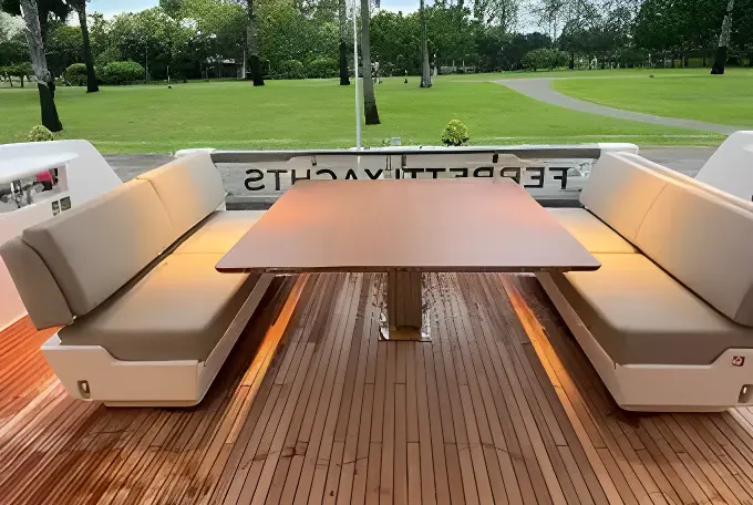 Thumbnail von Ferretti Yachts 860