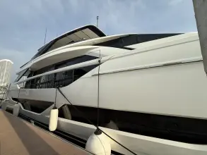 Thumbnail von Ferretti Yachts 860