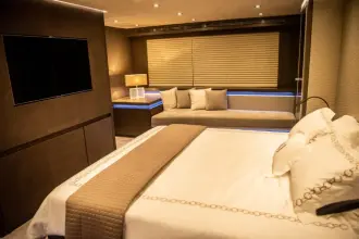 Thumbnail von Pershing 115 Kohala Two