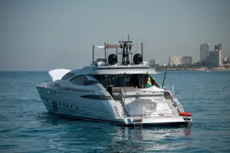 Thumbnail von Pershing 115 Kohala Two