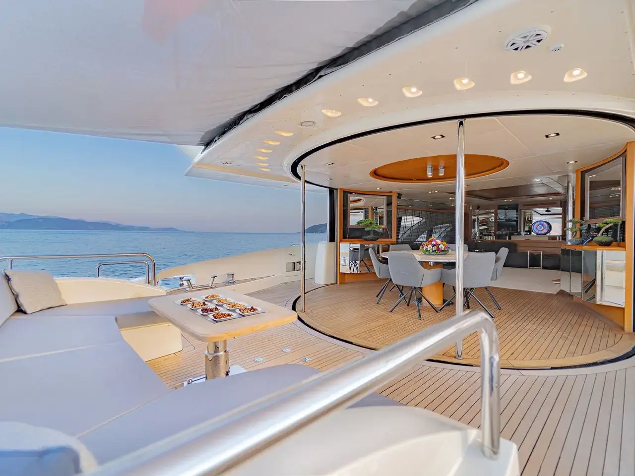 Thumbnail von Azimut 92 Leonardo MEH