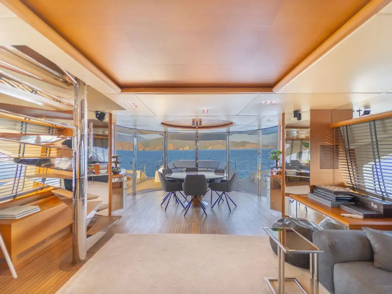 Thumbnail von Azimut 92 Leonardo MEH