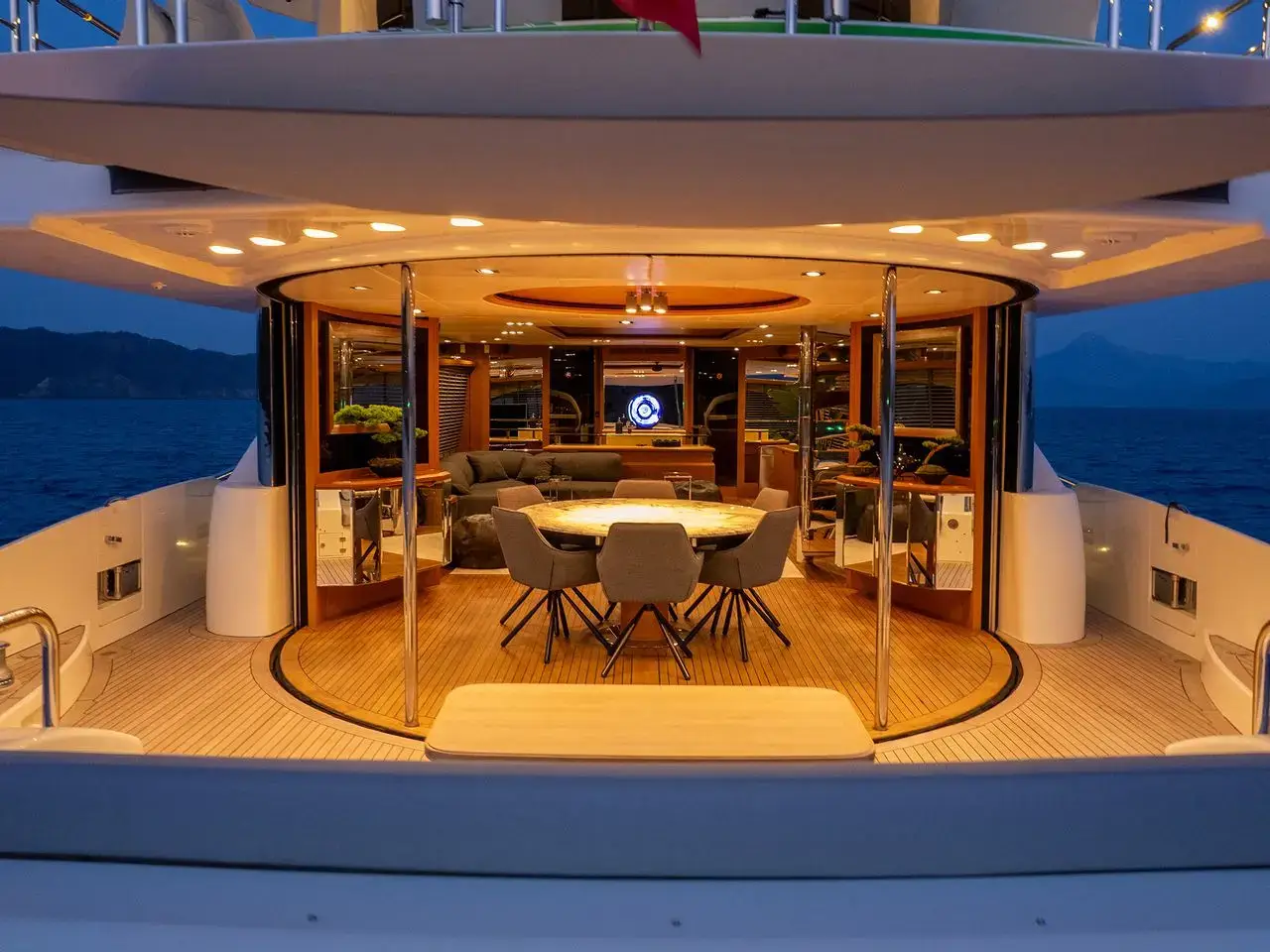 Thumbnail von Azimut 92 Leonardo MEH