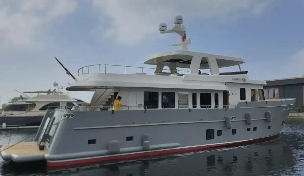 Mural Yachts 85 Konyak