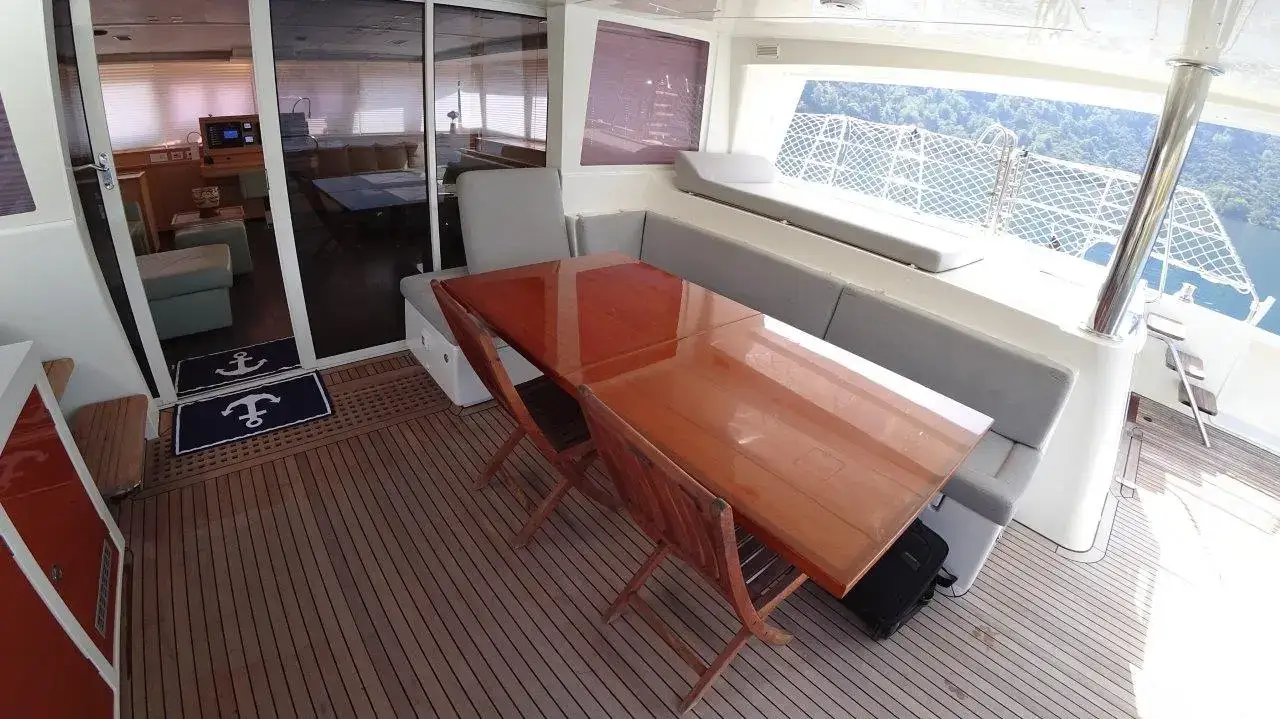 Thumbnail von Lagoon 620