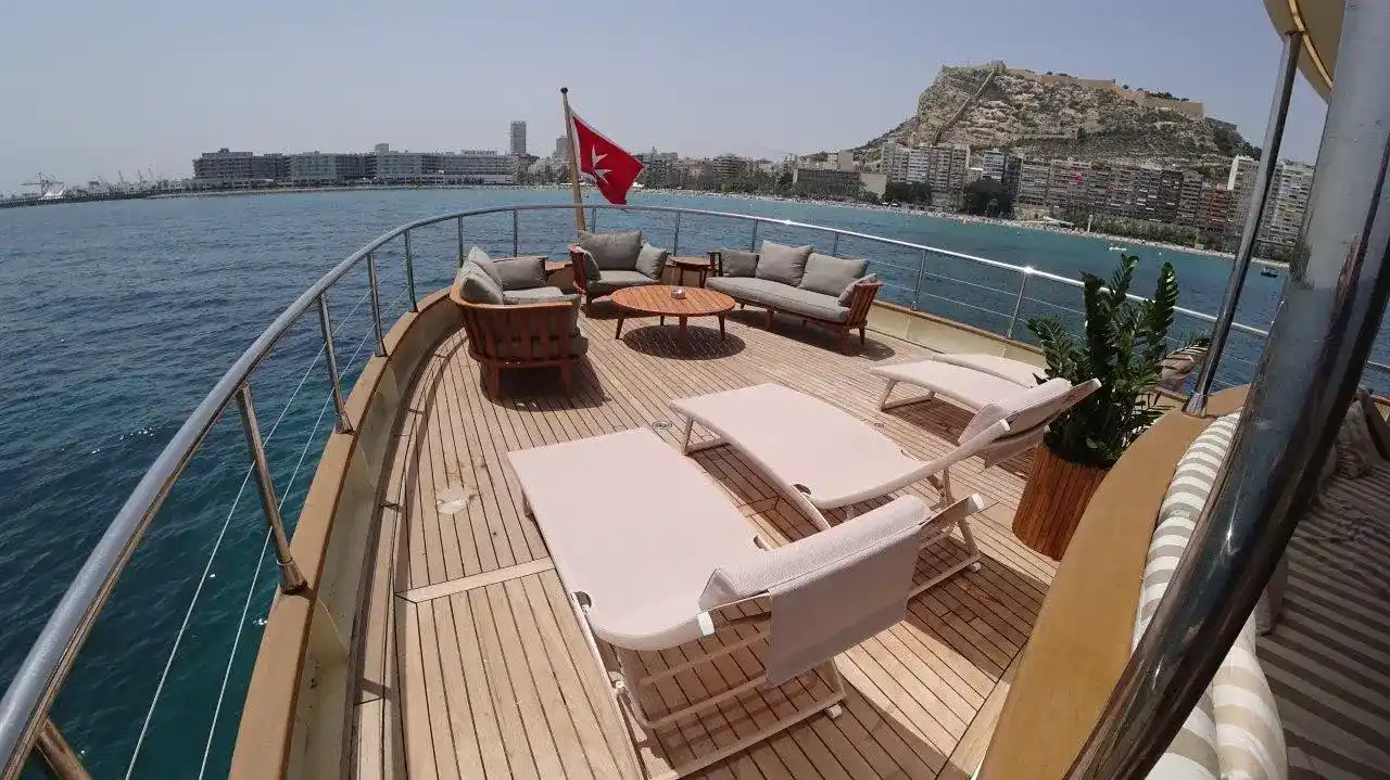 Thumbnail von Clelands 34m Classic Motor Yacht