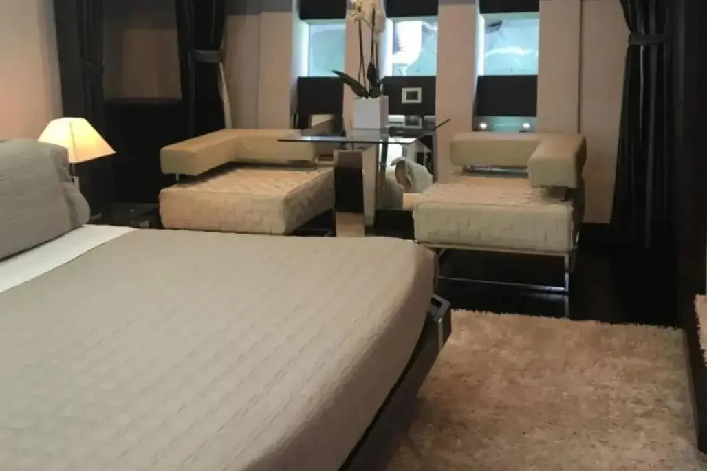 Thumbnail von Azimut 103 S