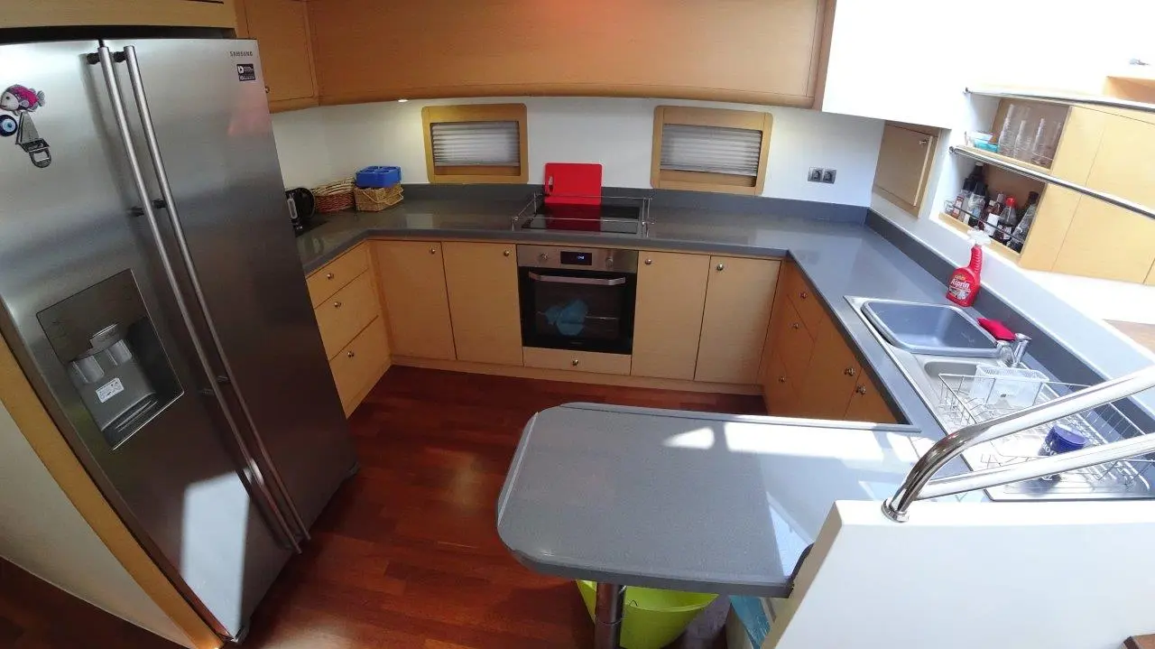 Thumbnail von Ark Yachts Motorsailer