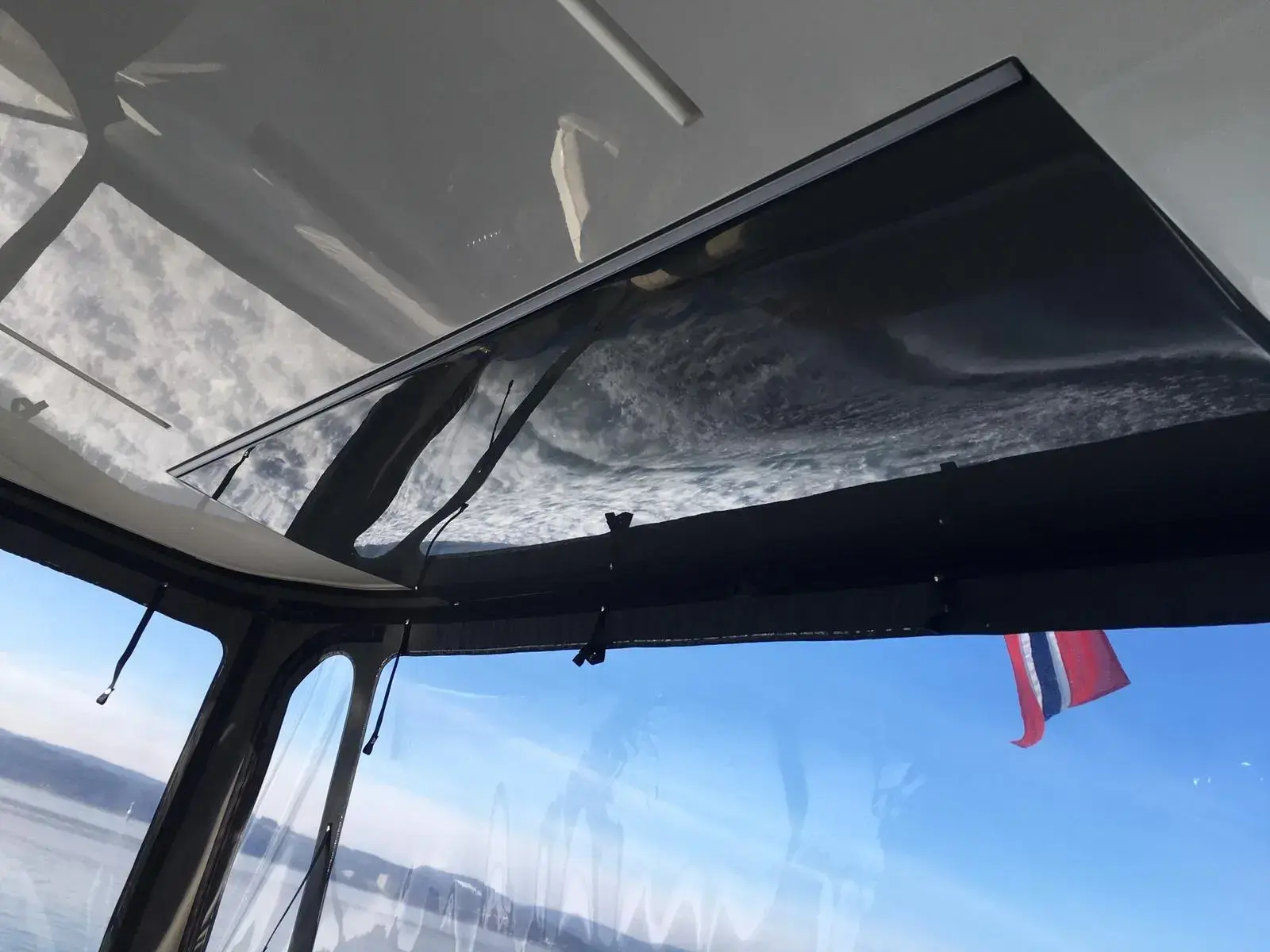 Thumbnail von Ferretti Yachts 670