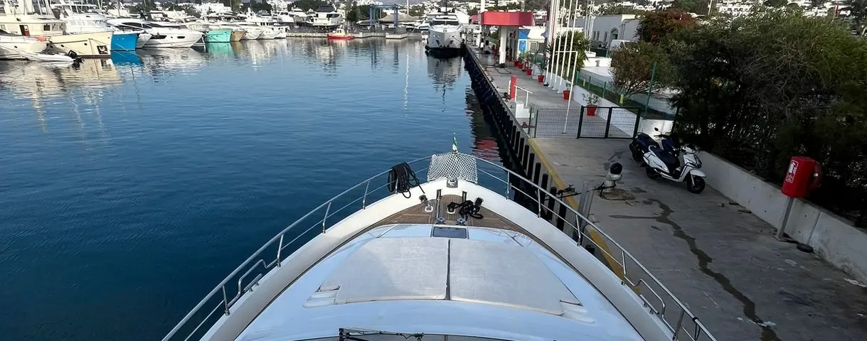 Thumbnail von Ferretti Yachts 680