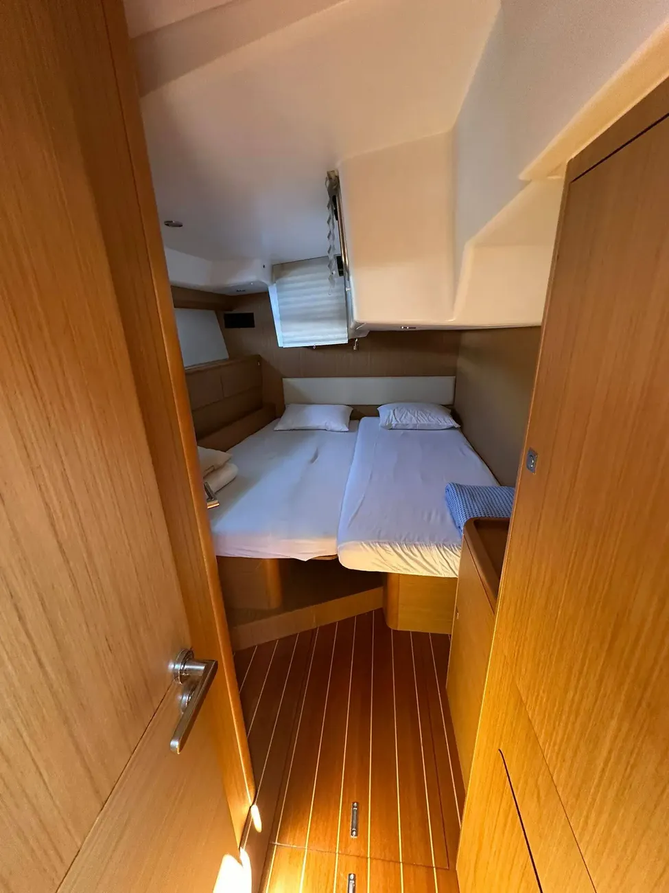 Thumbnail von Jeanneau Yachts 57