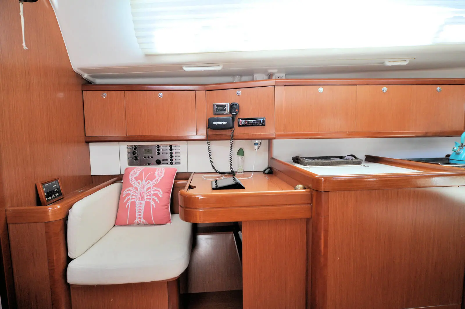 Thumbnail von Beneteau Oceanis 43