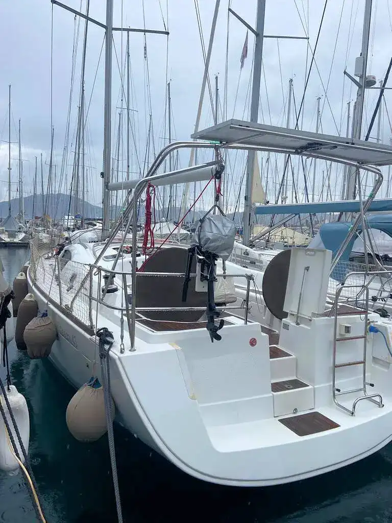 Thumbnail von Beneteau Oceanis 43