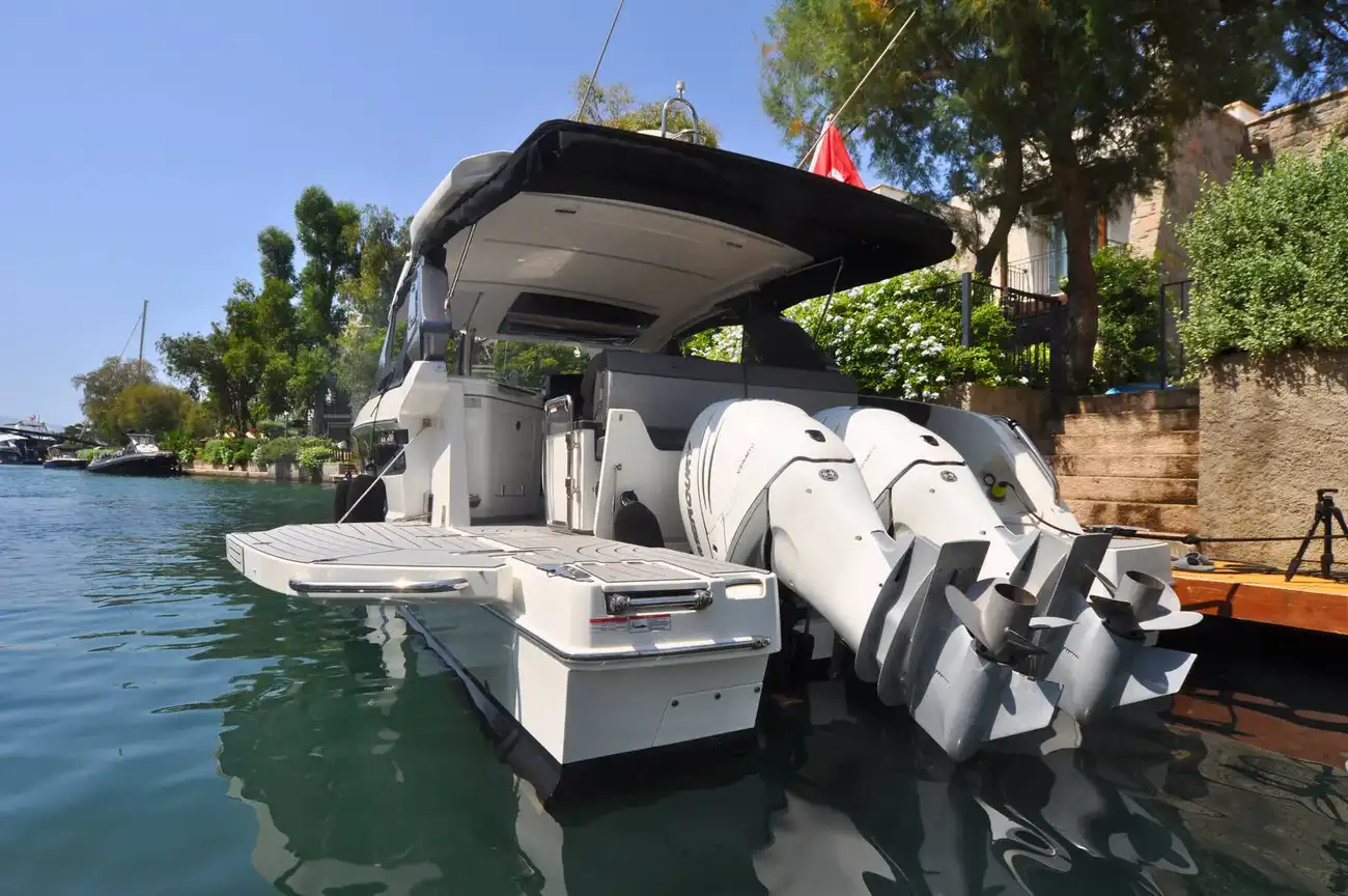 Thumbnail von Galeon 325 GTO