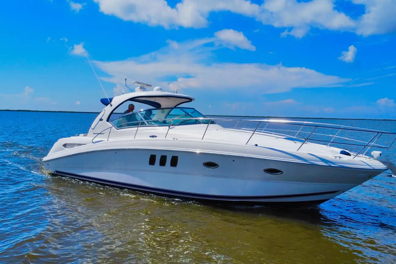 Thumbnail von Sea Ray 390 Sundancer