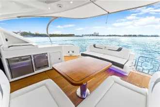 Thumbnail von Riviera 60 2022