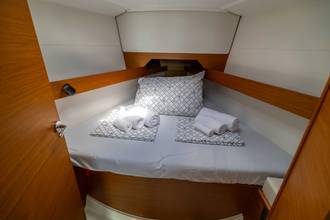 Thumbnail von Jeanneau Sun Odyssey 349