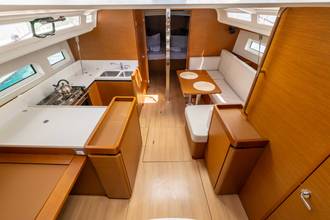 Thumbnail von Jeanneau Sun Odyssey 440