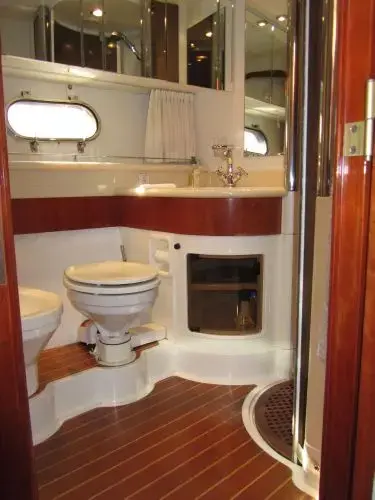 Thumbnail von Fairline Squadron 59