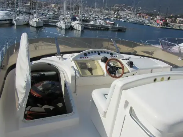 Thumbnail von Fairline Squadron 59