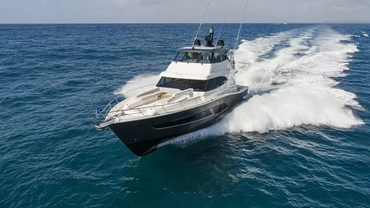 Riviera 72 Sports Motor Yacht