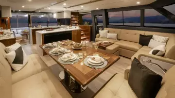 Thumbnail von Riviera 72 Sports Motor Yacht