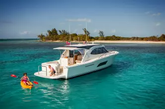 Thumbnail von Riviera 445 Suv