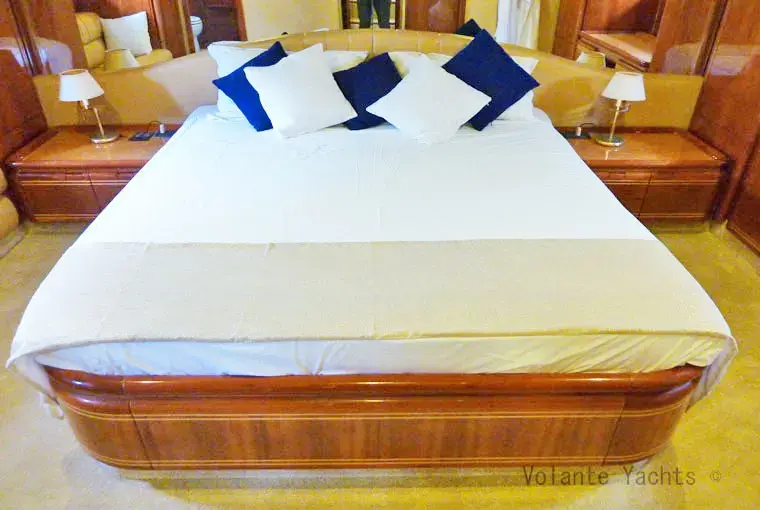 Thumbnail von Ferretti Yachts 80 Princess Imperial