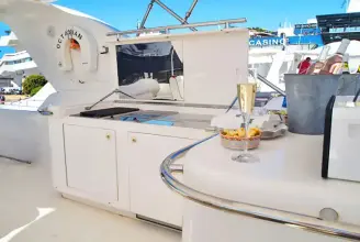 Thumbnail von Elegance 76 Octavian