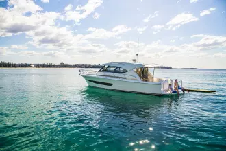 Thumbnail von Riviera 395 Suv