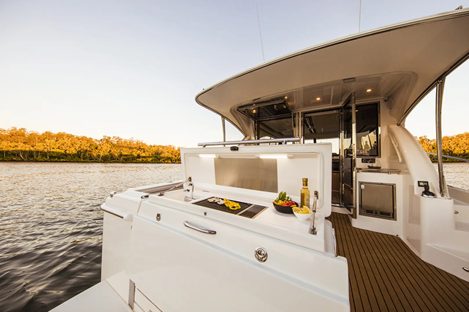 Thumbnail von Riviera 395 Suv