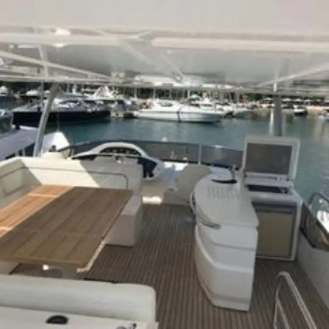 Thumbnail von Sunseeker 86 Yacht