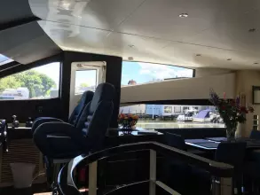 Thumbnail von Sunseeker 86 Yacht Blue Marker