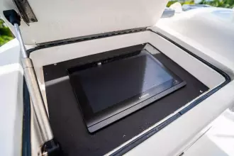 Thumbnail von Viking 74 Enclosed Bridge Knot Racing