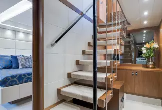 Thumbnail von Sunseeker 86 Yacht Docqua