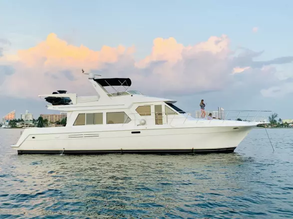 Navigator 5700 Rival The Motley Crew