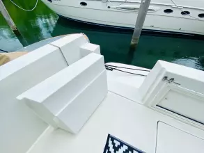 Thumbnail von Navigator 5700 Rival The Motley Crew