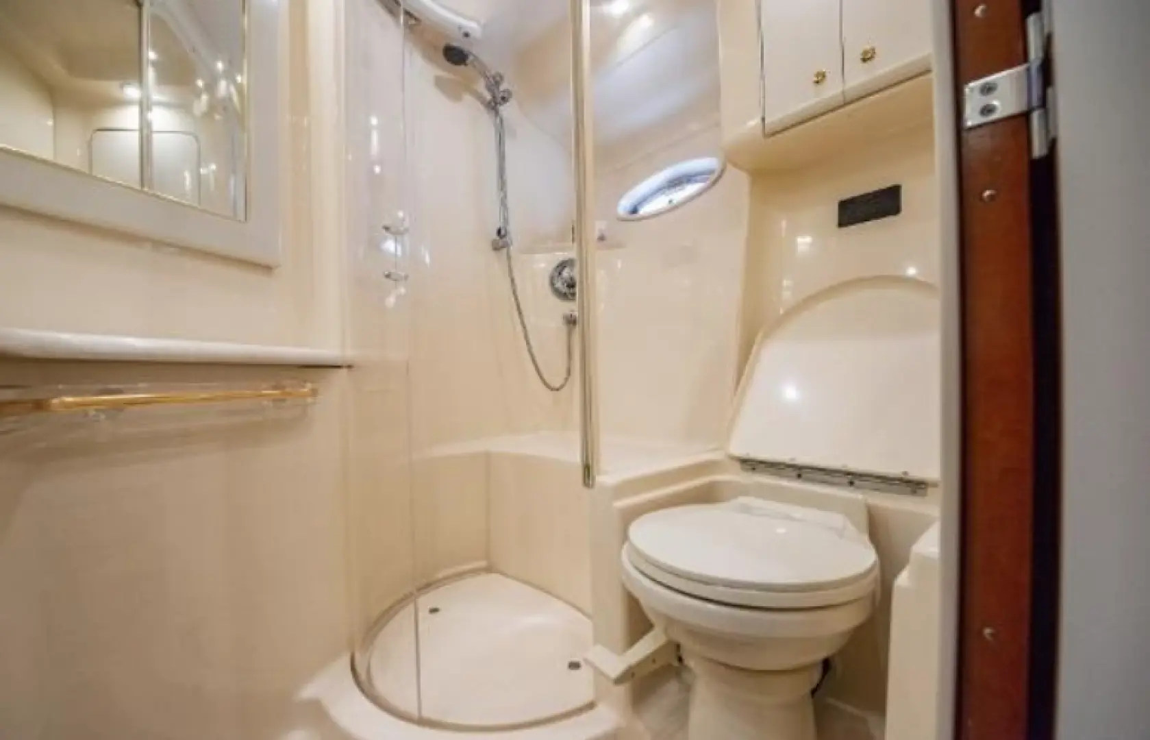 Thumbnail von Sea Ray 540 Sundancer Bettsy