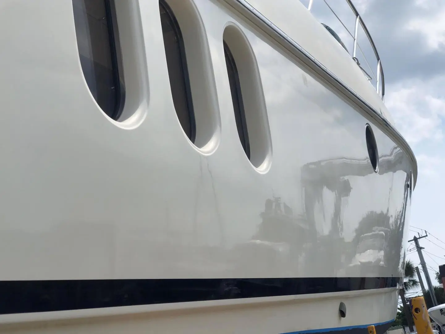 Thumbnail von Azimut 62