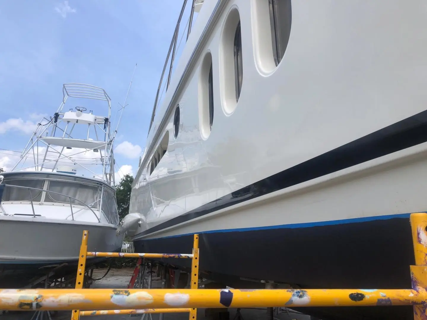 Thumbnail von Azimut 62