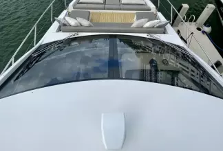 Thumbnail von Azimut Fly 53 Searenity II