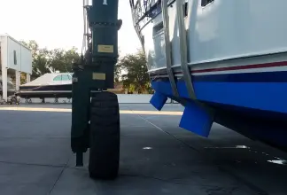 Thumbnail von Defever 53 POC Motor Yacht His and Hers