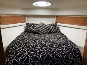 Thumbnail von Riviera 42 Flybridge